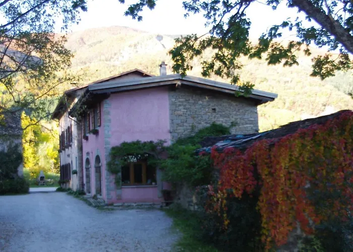 Bed and Breakfast Fattoria La Guedrara Sestola